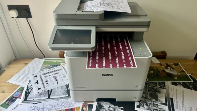 Принтер Brother MFC-L8970CDW для офиса | DGL.RU