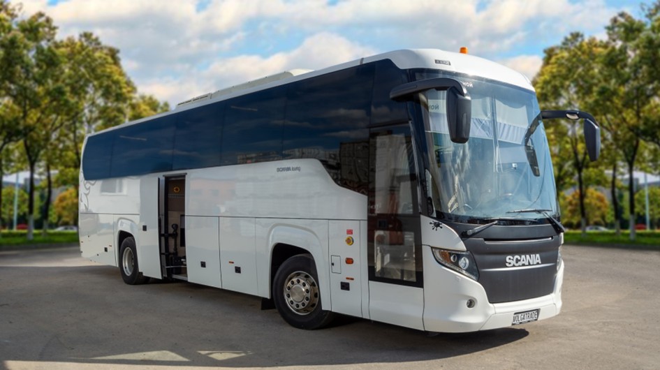 Капсульный автодом на базе Scania: 10 мест, кухня и автономия для путешествий
