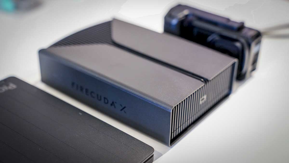 Обзор Seagate FireCuda X Vault - настоящий прорыв в мире настольных жестких дисков картинка Жесткий диск Seagate FireCuda X Vault тест | DGL.RU