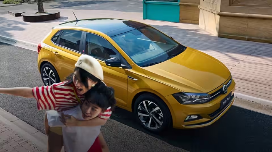 Volkswagen Polo Plus с классическим автоматом: новый хэтчбек дешевле китайских конкурентов