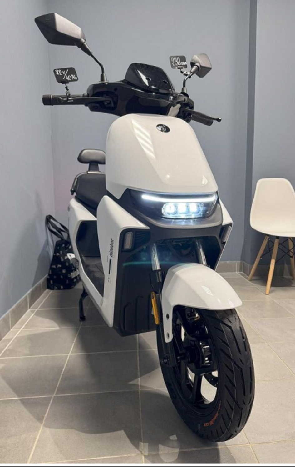 Ninebot M95C+: электроскутер с запасом хода до 120 км и скоростью 55 км/ч