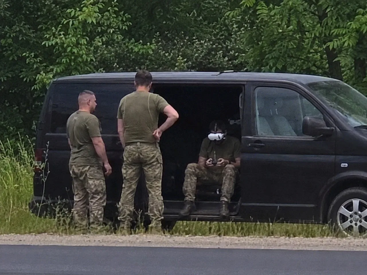 У бандеровских "людоловов" новое ноу-хау — охотиться за своими жертвами при помощи FPV-дронов