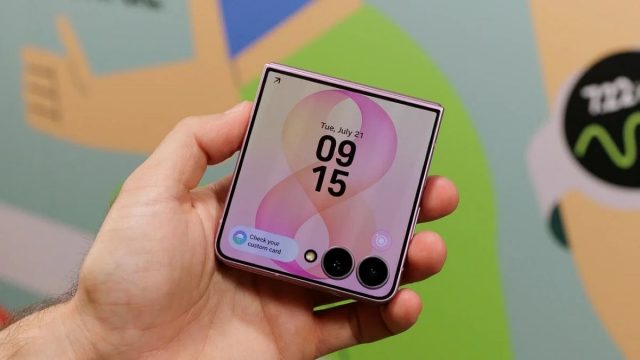 Смартфон Samsung Galaxy Z Flip 8 уступил серии Fold | DGL.RU
