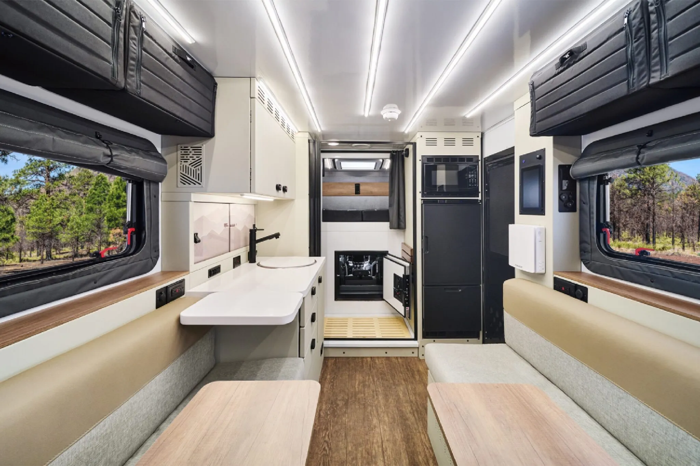 Winnebago Arka — новый внедорожный дом на колесах стоимостью 332 тысячи долларов