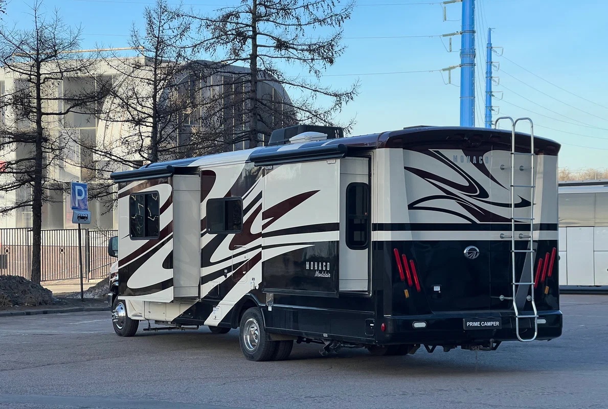 Автодом MONACO MONTCLAIR 29PBT на шасси FORD E450: ключевые особенности и правила эксплуатации
