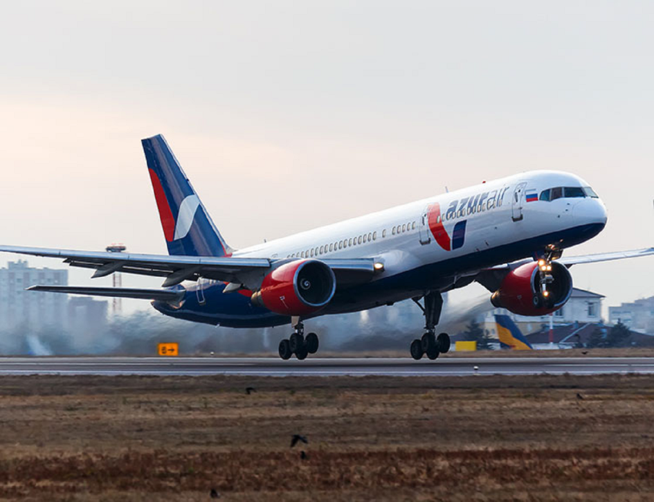 Boeing 757-200 Azur Air: особенности салона и нюансы выбора мест для перелета
