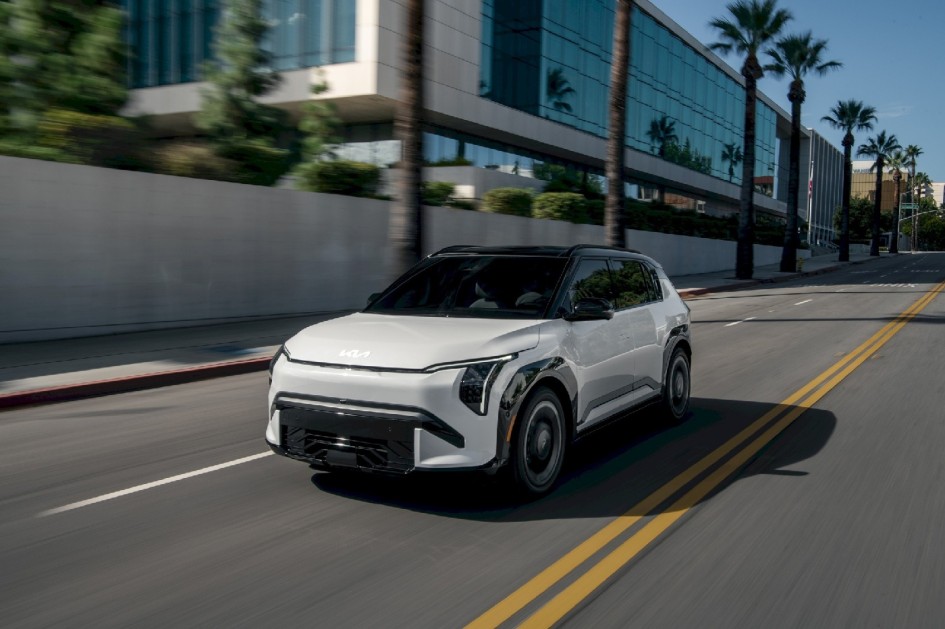 Kia инвестирует в производство электрокроссовера EV3 в Мексике - детали проекта