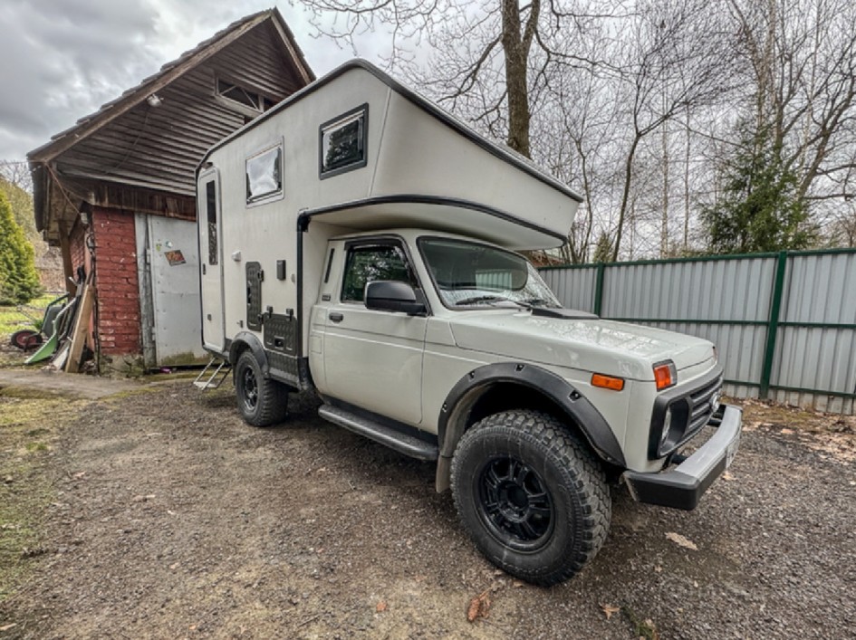 LADA NIVA в формате кемпера: новая модификация для сложных маршрутов и автономных поездок