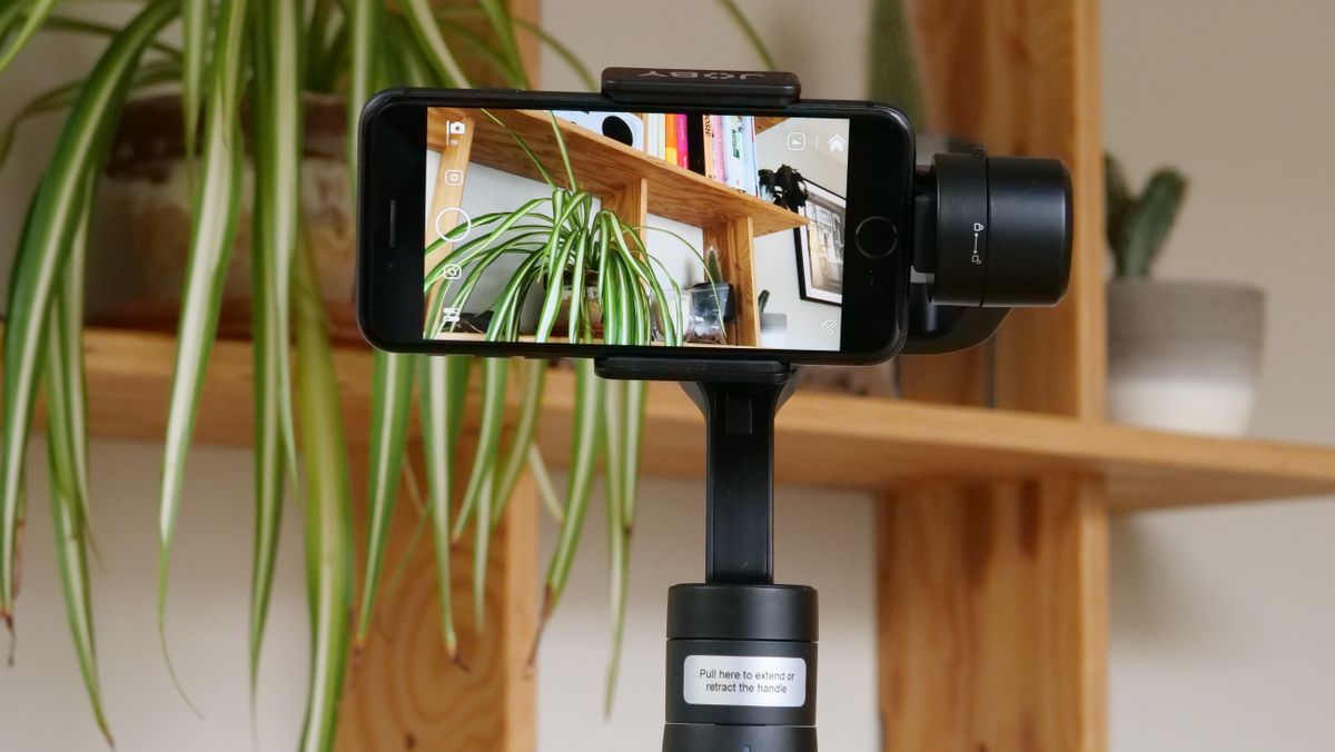 Лучшие стабилизаторы для телефонов в 2026 году: топовые модели от DJI, Insta360 и других брендов картинка Стабилизатор Hohem iSteady M7: топ моделей 2026 | DGL.RU