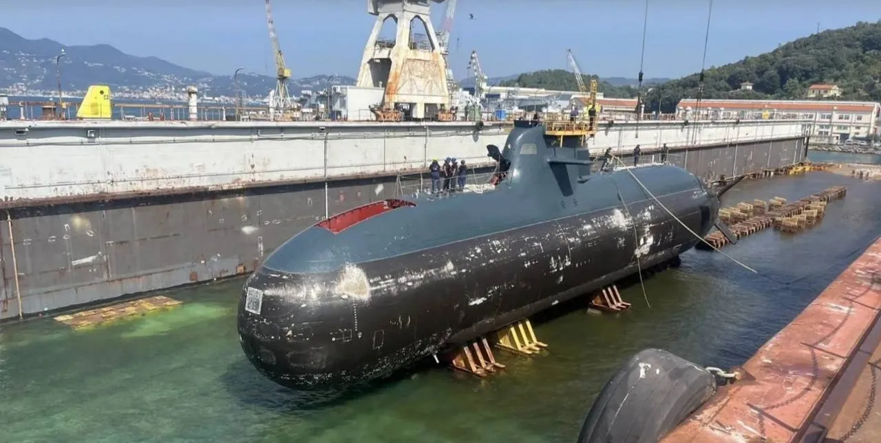 Неатомная подводная лодка ВМС Италии S526 Salvatore Todaro проекта 212А завершила короткий период технического обслуживания на базе Fincantieri в Муджано, Ла Специя, и теперь готова вернуться к эксплуатации