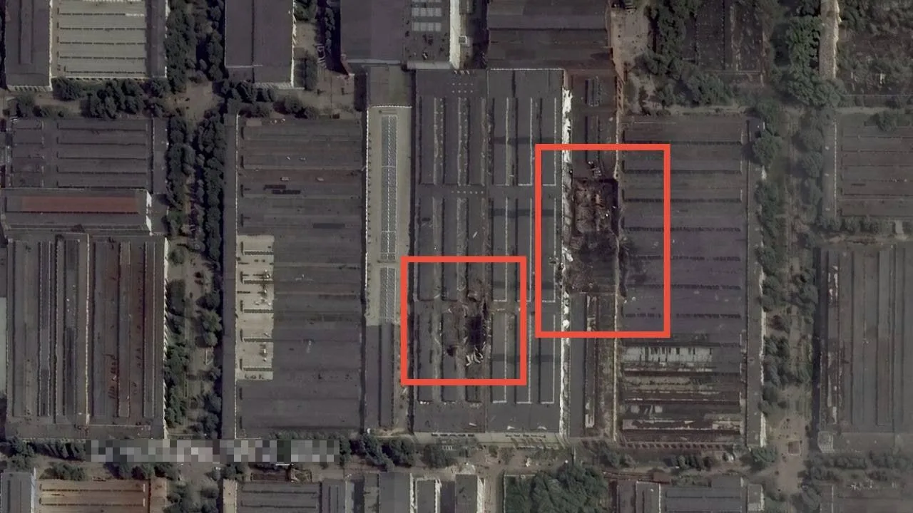 Противник публикует спутниковые снимки последствий удара двух ракет FP-5 "Фламинго" по одному из цехов РКЦ "Прогресс" в Самаре 15 августа