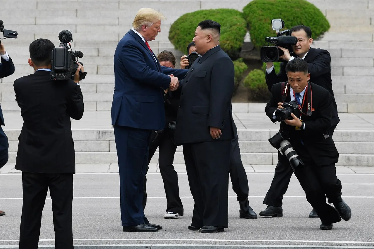 Трамп настойчиво добивается новой встречи с Ким Чен Ыном