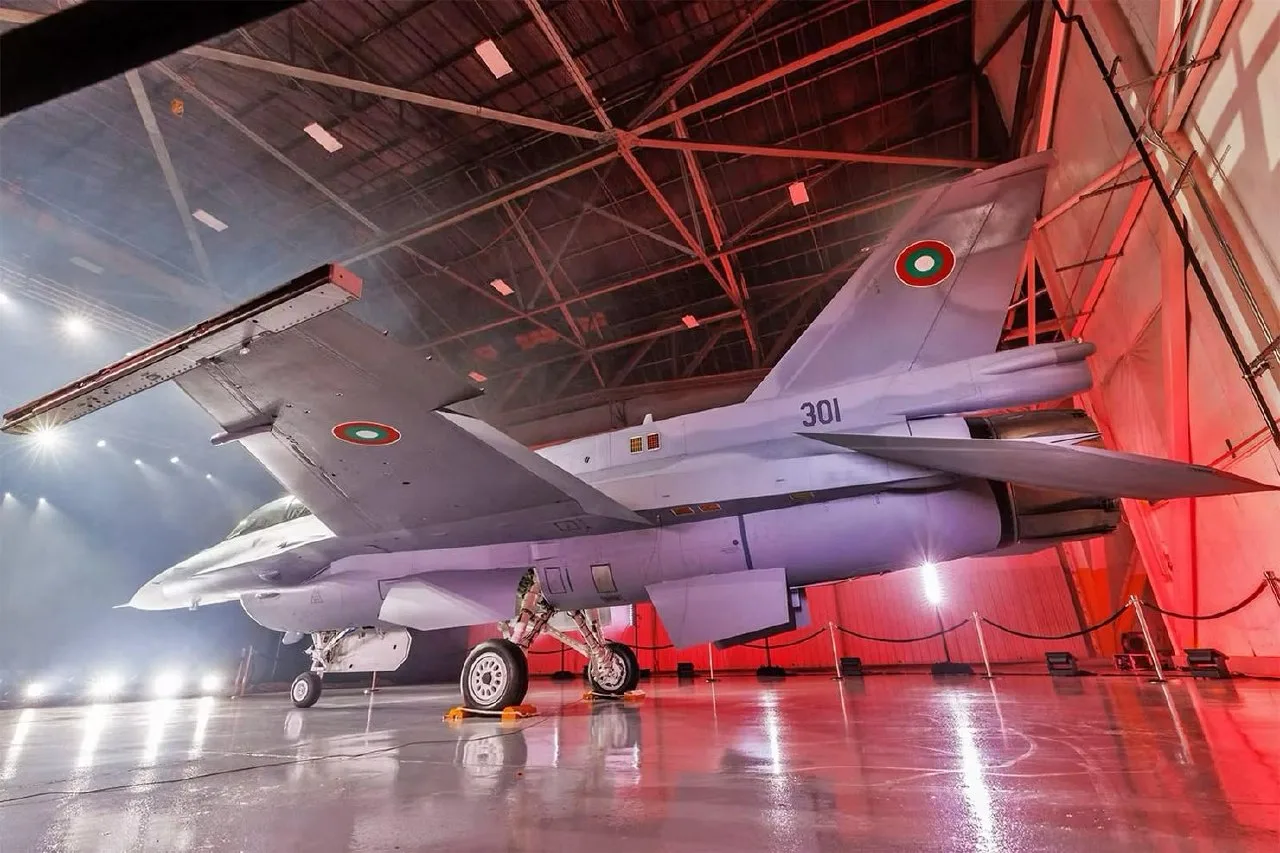 Болгария получит вторую партию истребителей F-16 не ранее 2030 года