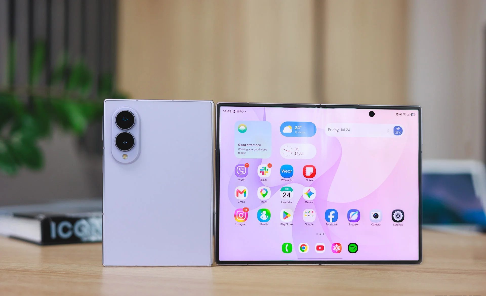Рынок складных OLED-экранов вырастет вдвое | DGL.RU