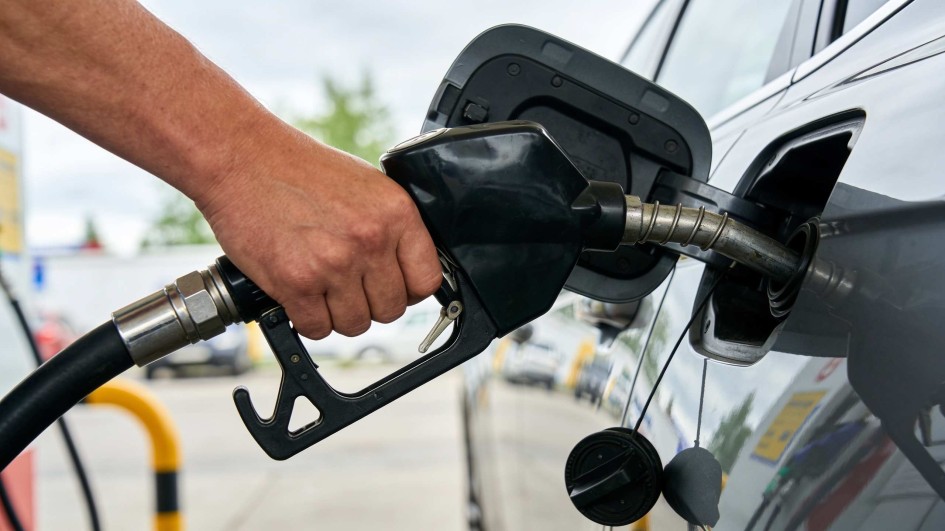 Бензин Евро-2 снова разрешен: что изменится для водителей и рынка топлива