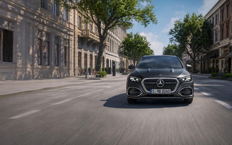 Mercedes-Benz C-класс возвращается в Россию: сроки поставок и цены на новые седаны