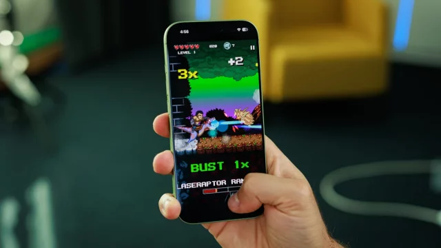 Apple выплатит компенсацию за задержку Siri | DGL.RU