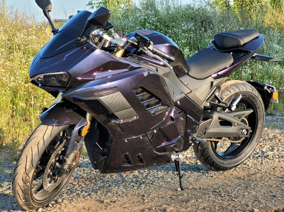 EL MOTO Panigale S: электромотоцикл до 135 км/ч без прав и регистрации