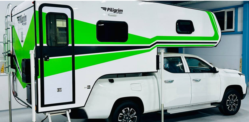 Piligrim Camper ST-400: мобильный дом для пикапов с двойной кабиной