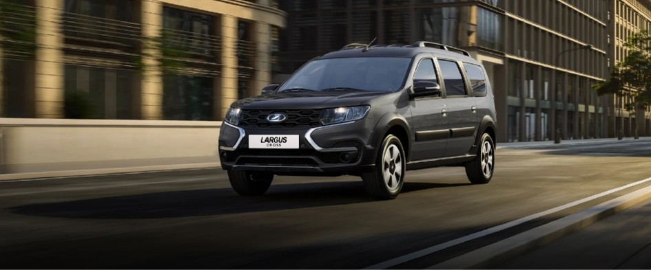 Lada Largus Cross с тремя рядами: реальный опыт, цена до 750 тысяч, плюсы и минусы