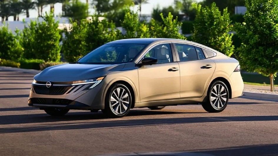 Nissan Sentra 2027 для США: новая трансмиссия, Qi2 и пакет Midnight Edition