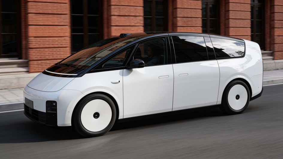 Li Auto Mega: новая платформа, адаптивная подвеска и запас хода до 710 км