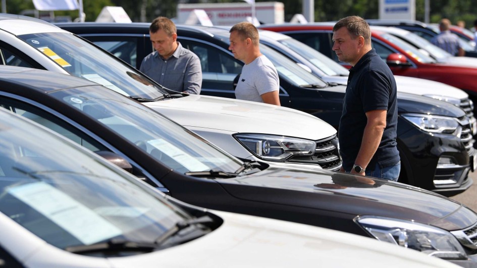 Российские марки почти сравнялись с китайскими по продажам новых авто