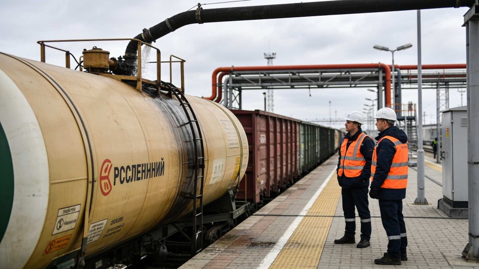 На Петербургской бирже внедрили систему отслеживания прямых поставок бензина