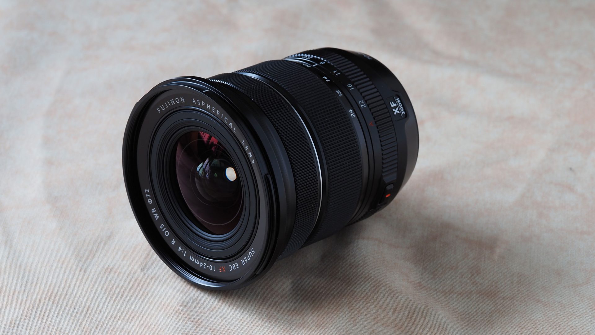 Лучшие объективы для камер Fujifilm X-S10 и X-S20 в 2026 году картинка Объективы для Fujifilm X-S10 и X-S20: выбор | DGL.RU